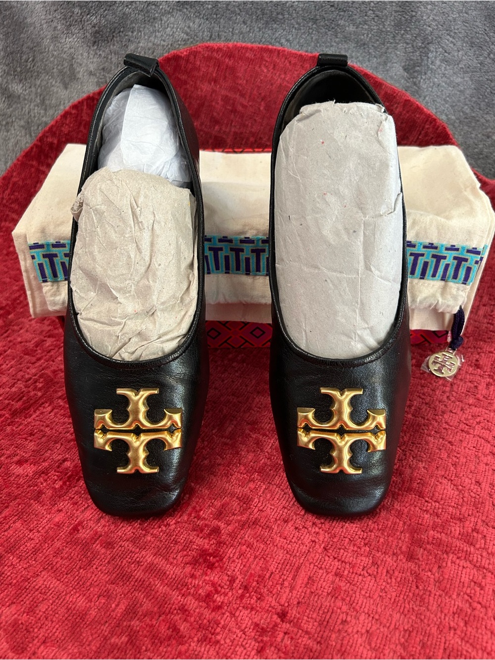 Tory Burch Elenor Black Leather Ballet Flats Gold Logo Hardware 6.5 with box